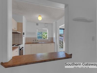 18/4 Canham Way, Orelia WA 6167