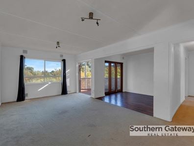 18/4 Canham Way, Orelia WA 6167