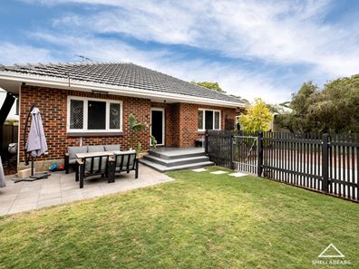 16 Elizabeth Street, White Gum Valley WA 6162