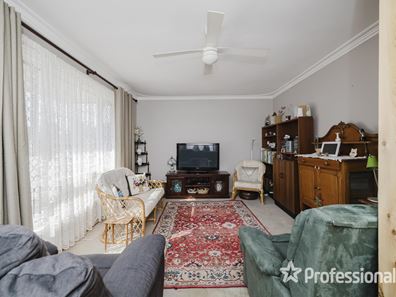 9 Araluen Street, Morley WA 6062