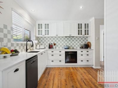 54 Kathleen Street, Bassendean WA 6054