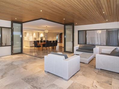 9 Harry King Avenue, Dunsborough WA 6281