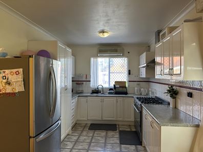 31 Amherst Street, Katanning WA 6317