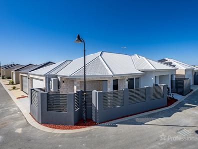 4 Lachlan Lane, Ridgewood WA 6030