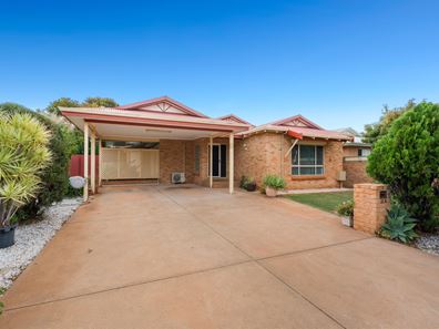 11A Downey Way, Hannans WA 6430