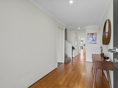114 Shreeve Road, Canning Vale WA 6155