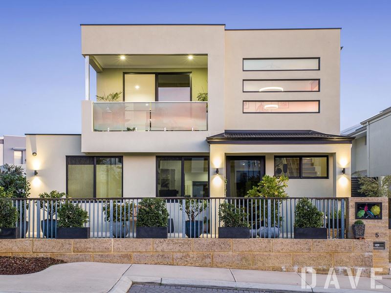 5 Fluorite Way, Carine WA 6020