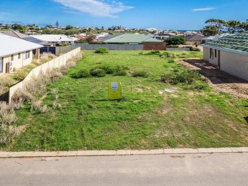 14 Spinnaker Way, Drummond Cove WA 6532
