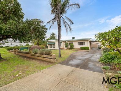 162 Kitchener Road, Alfred Cove WA 6154
