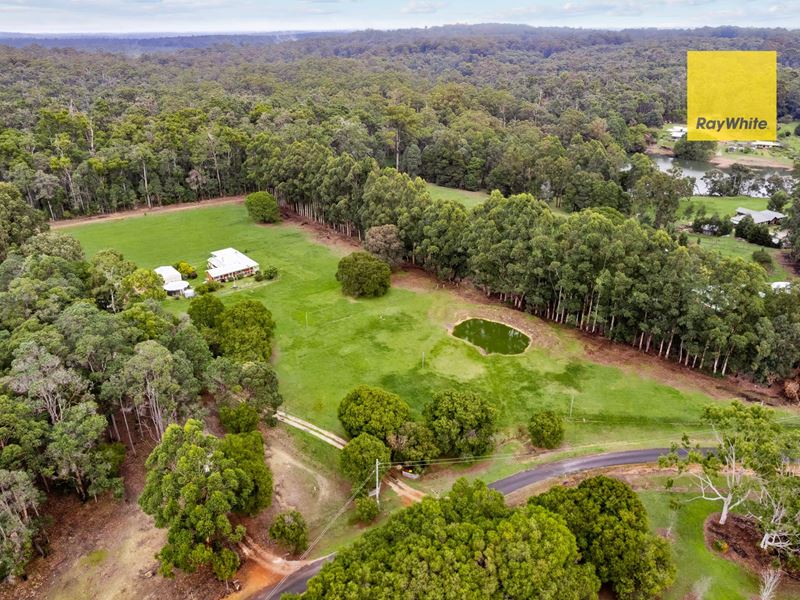 34 Blue Wren Court, Pemberton WA 6260