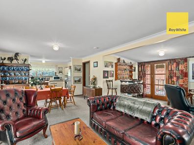 34 Blue Wren Court, Pemberton WA 6260