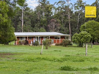 34 Blue Wren Court, Pemberton WA 6260