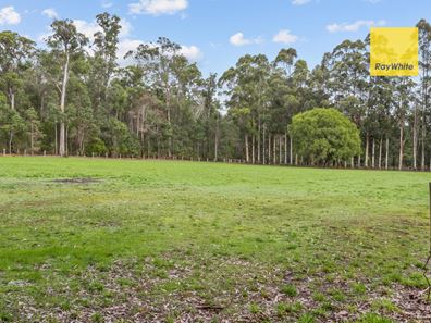 34 Blue Wren Court, Pemberton WA 6260