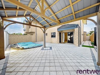 4/3 Fraser St, Rockingham WA 6168