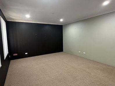 15 Elmina Avenue, Ellenbrook WA 6069