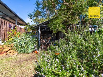 135 Warren Rd, Nannup WA 6275