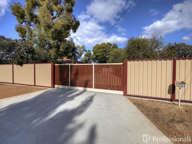 14B Larix Way, Forrestfield WA 6058