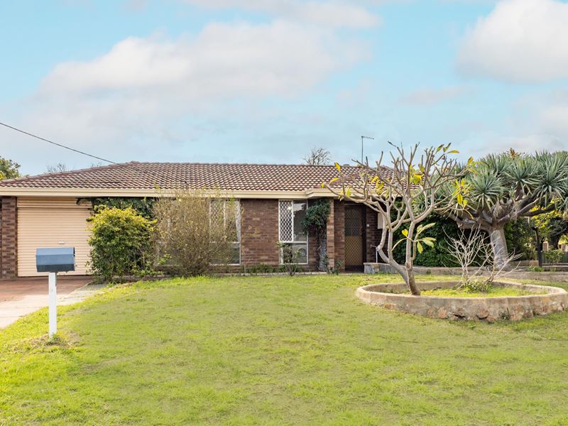 31 Kenton Way, Rockingham WA 6168