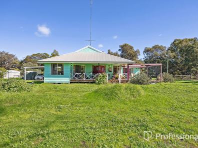 13 Darwin Street, Cookernup WA 6219