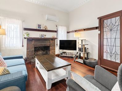 952 Beaufort  Street, Inglewood WA 6052