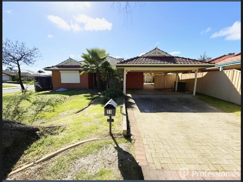 11 Bluegum Road, Thornlie WA 6108
