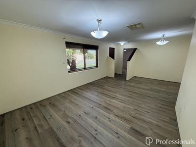 11 Bluegum Road, Thornlie WA 6108