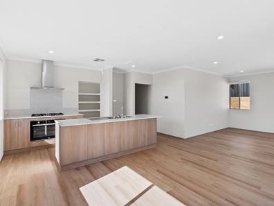 3 Kambany Way, Halls Head WA 6210