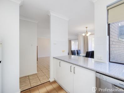 5/42 Hale Road, Forrestfield WA 6058