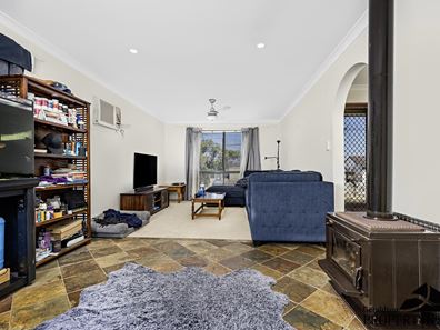 35 Lorna Street, Beresford WA 6530