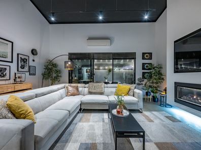 21 Mirabilis Avenue, Jindalee WA 6036
