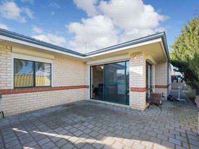 5/205-207 Sevenoaks Street, Cannington WA 6107