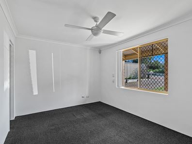 10 Olympus Rise, Greenfields WA 6210