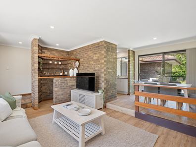 12 Carnwrath Way, Duncraig WA 6023