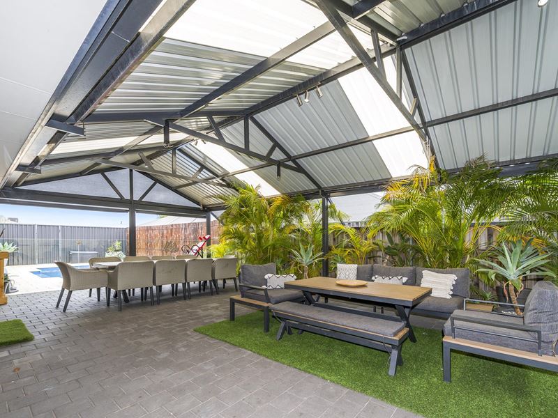 11 Geographe Loop, Ellenbrook WA 6069