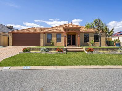 16 Porto Santo Green, Secret Harbour WA 6173