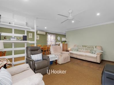 1E Jacaranda Crescent, Withers WA 6230