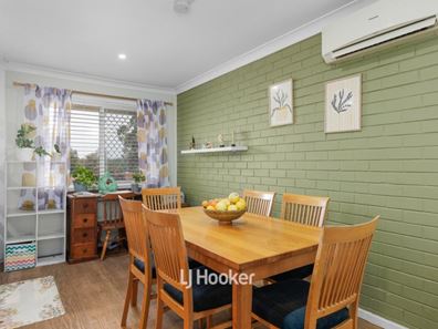 1E Jacaranda Crescent, Withers WA 6230