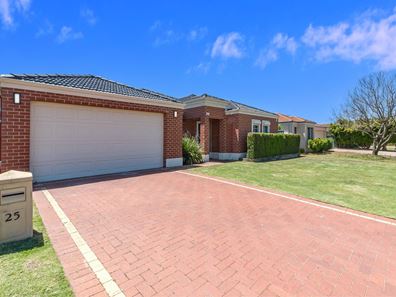 25 Froudist Circle, Southern River WA 6110