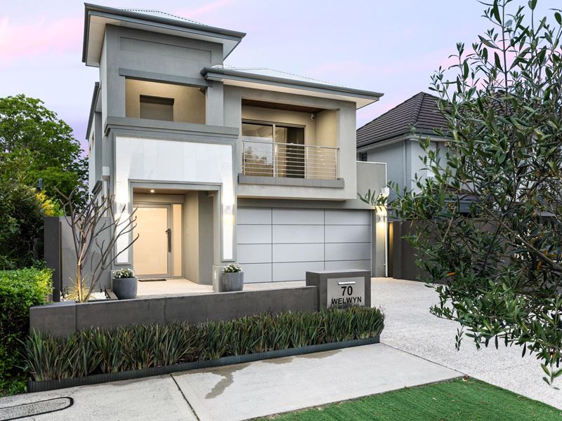 70 Welwyn Avenue, Salter Point WA 6152