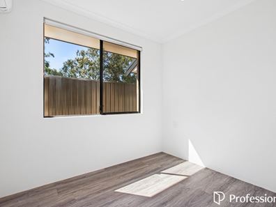 21 Maive Street, Byford WA 6122