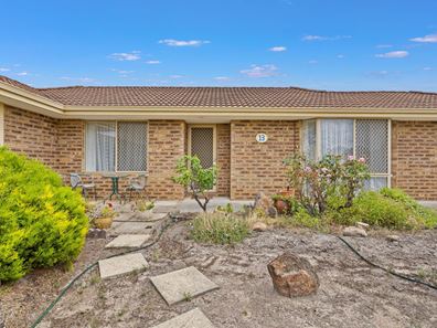 13 Edgeview Mews, Ballajura WA 6066