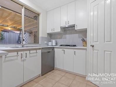 2/4 Townshend Avenue, Balcatta WA 6021