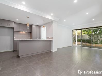 2C Anderson Street, Mount Hawthorn WA 6016