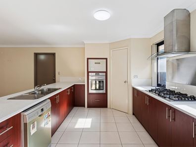 3 Bendora Turn, Ellenbrook WA 6069