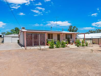 3 Victoria Road, Mingenew WA 6522