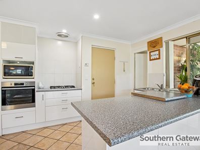 20A Newstead Crescent, Parmelia WA 6167