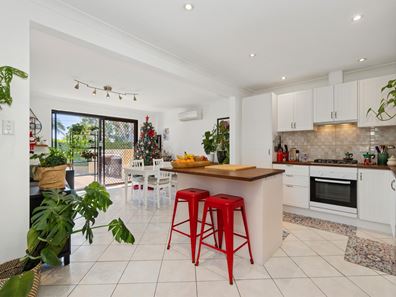 2/232 Albert Street, Osborne Park WA 6017