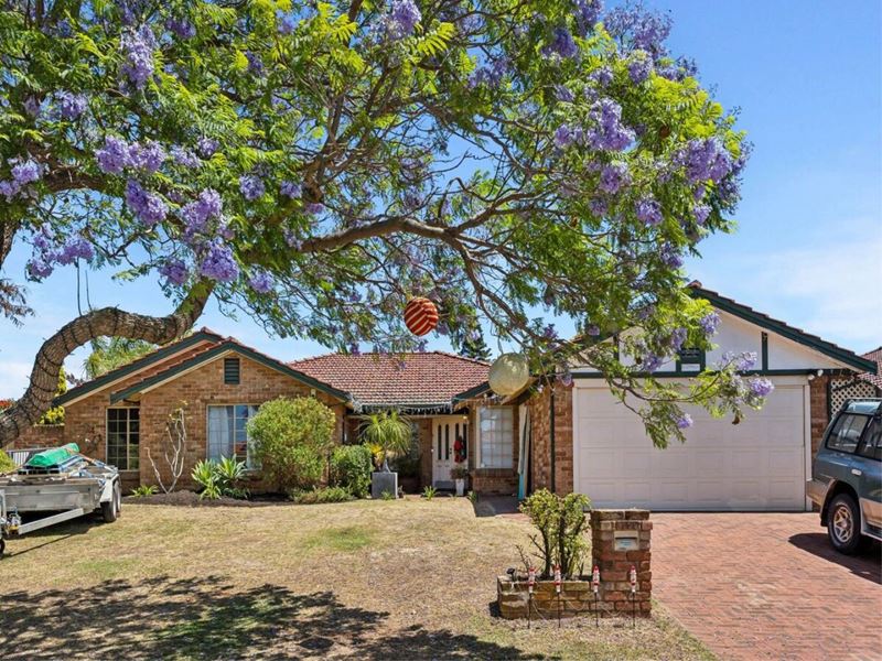 121 Aitken Drive, Winthrop