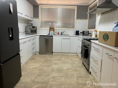 12 Regan Street, Meekatharra WA 6642