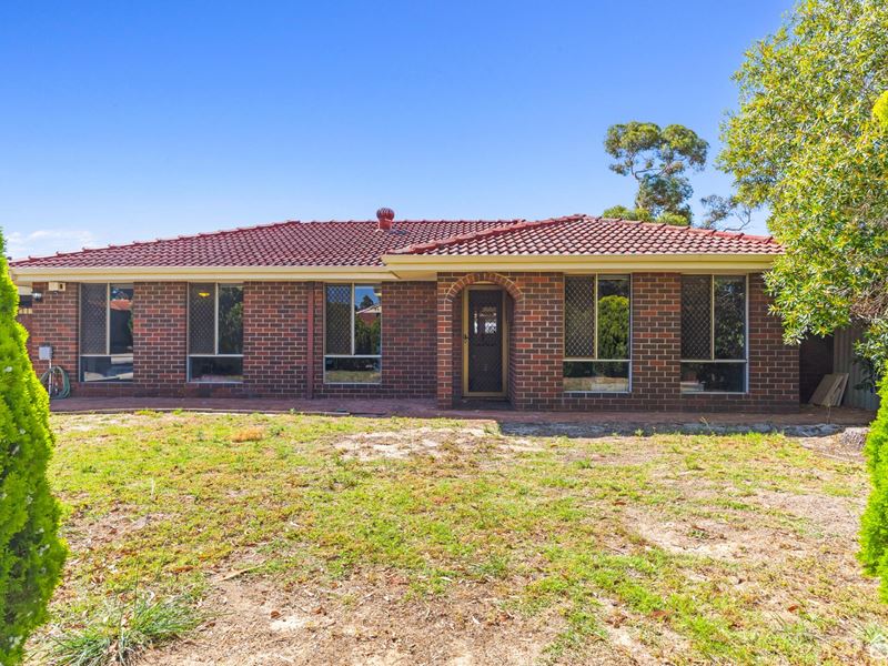 12 Harlow Court, Camillo WA 6111
